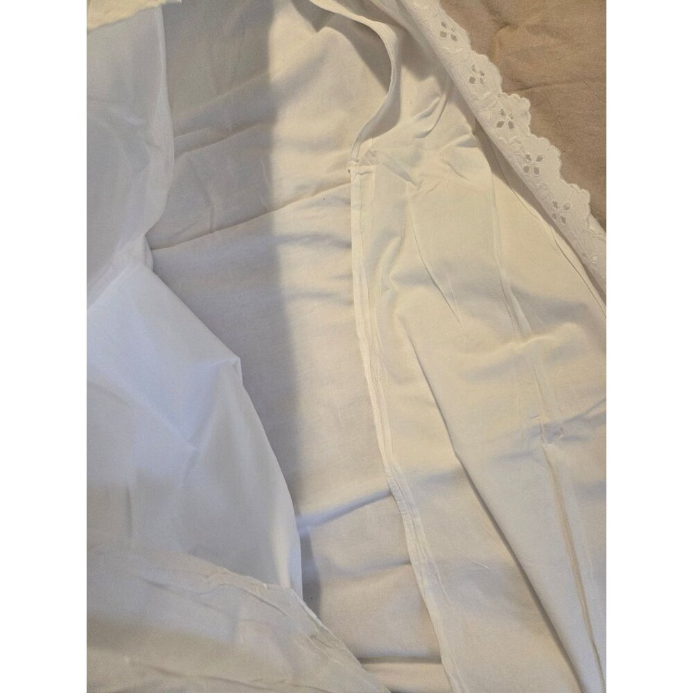Antiq French White Cotton Duvet Cover Lace Trim 90x78 some spots - Picture 4 of 7